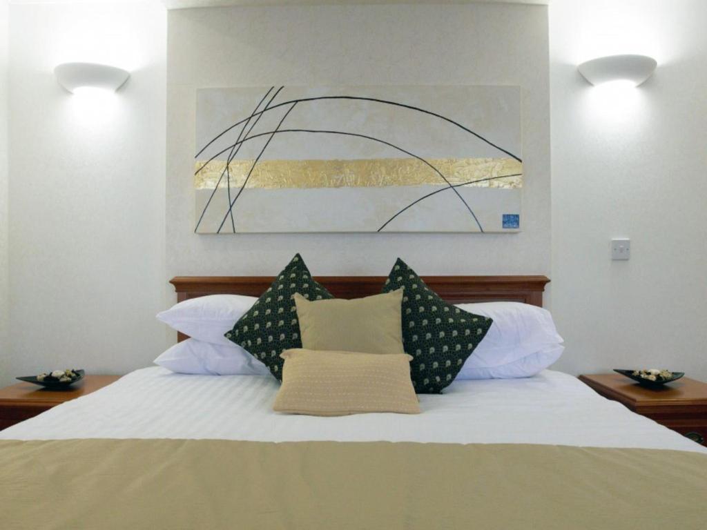 The Barns Hotel Cannock Kamer foto