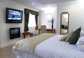 The Barns Hotel Cannock Buitenkant foto
